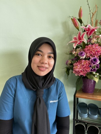 employee-in-millennium-care-dental